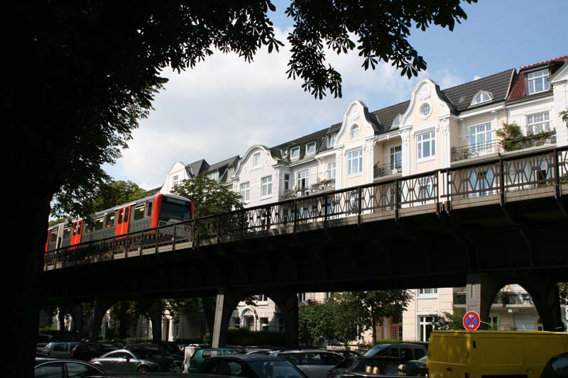 Isestrasse und U-Bahn Viadukt